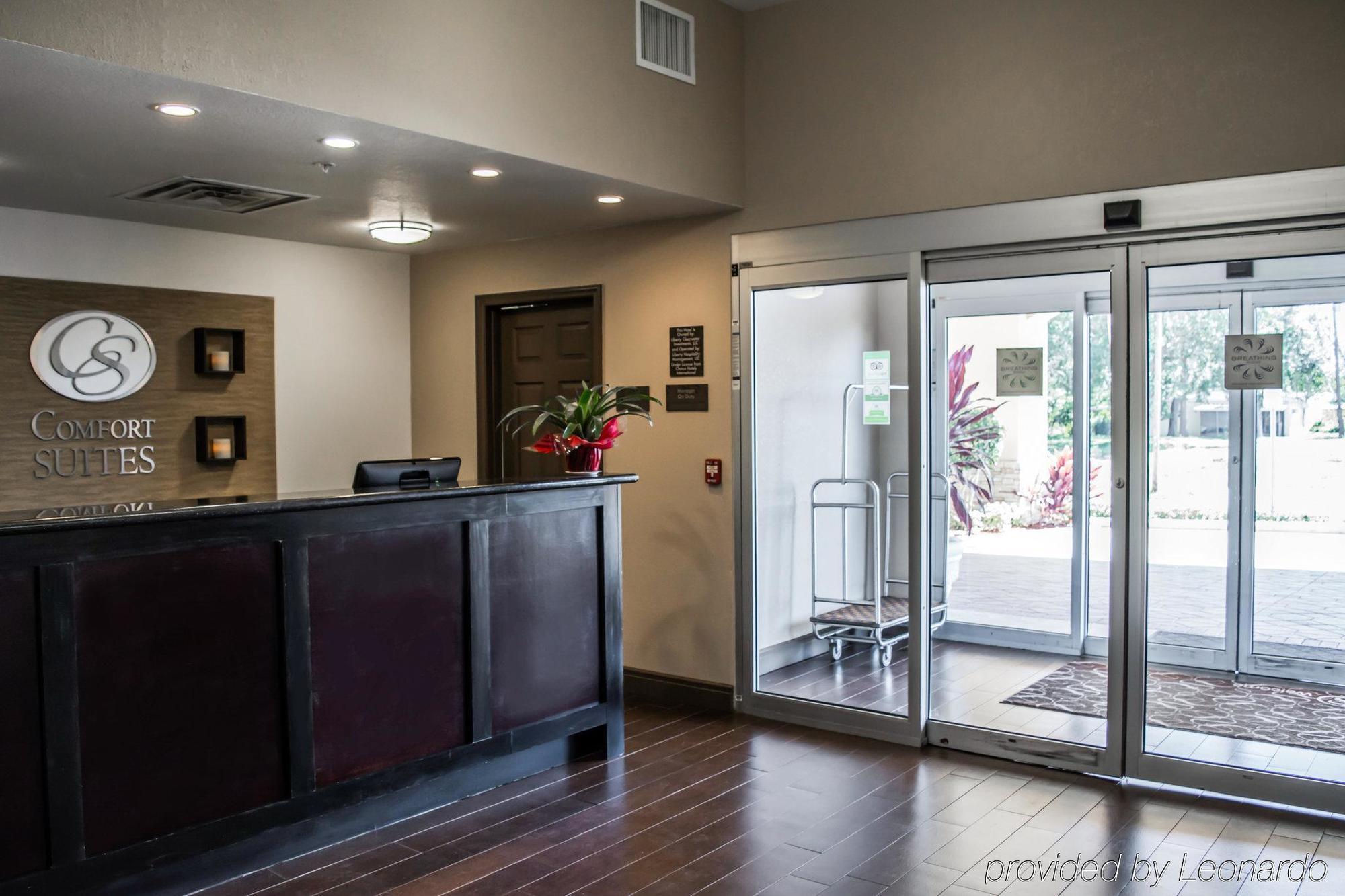 Comfort Suites Clearwater - Dunedin Esterno foto