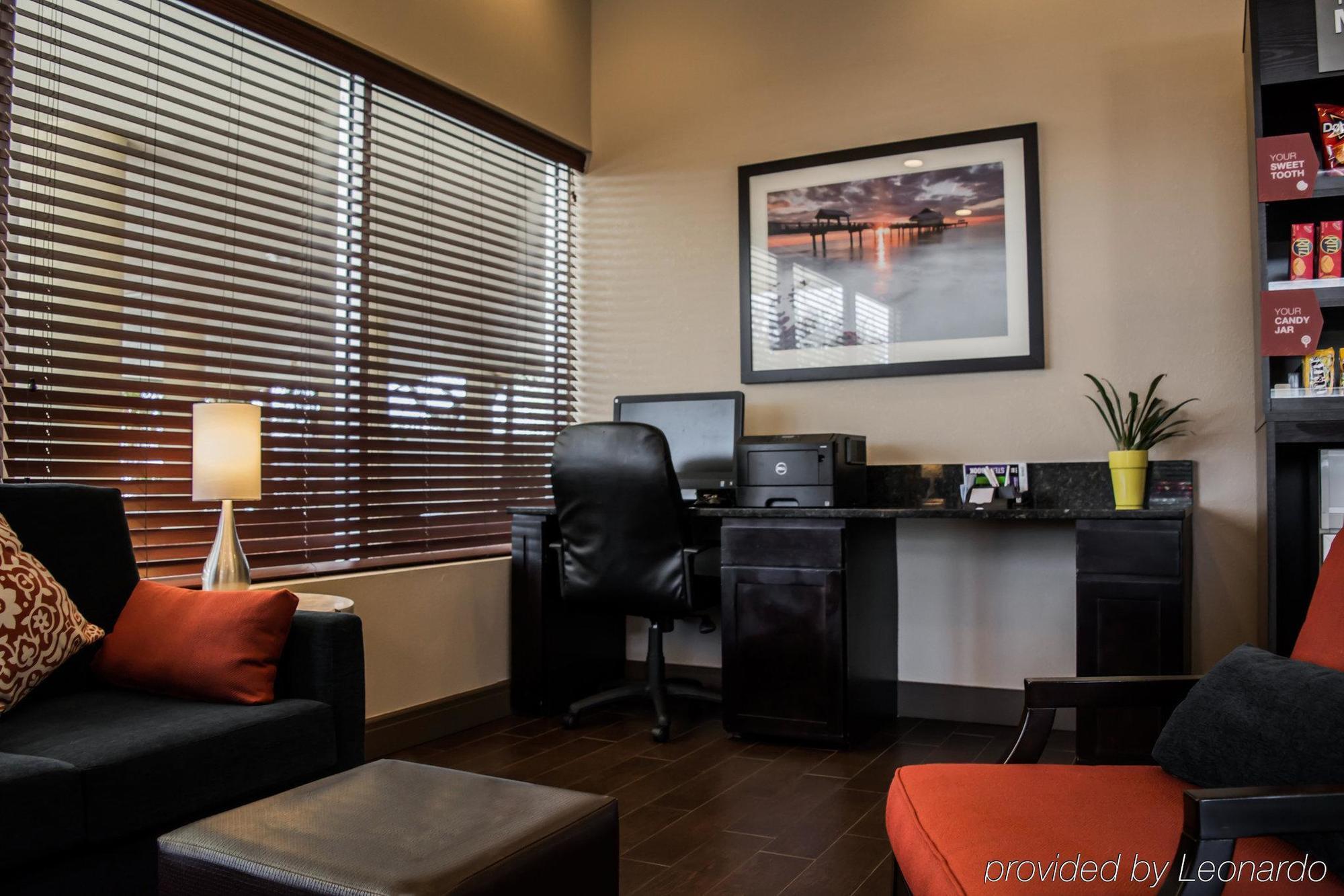 Comfort Suites Clearwater - Dunedin Esterno foto